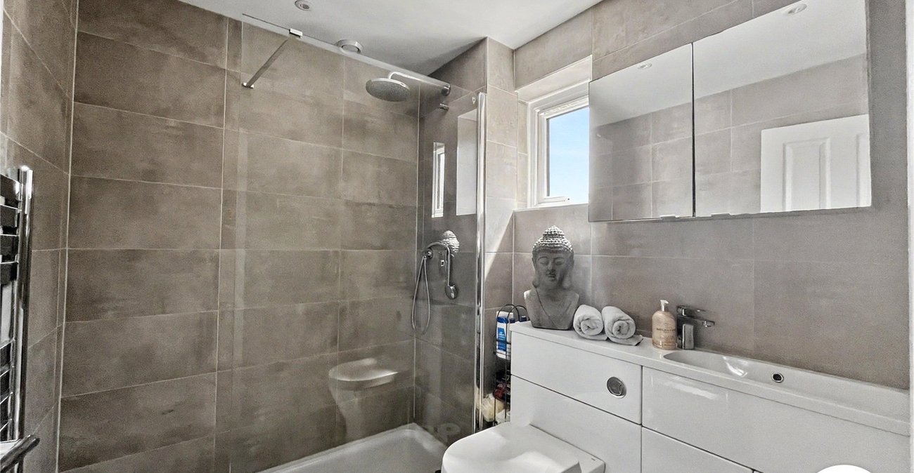 3 bedroom house for sale in Walderslade Woods | Robinson Michael & Jackson