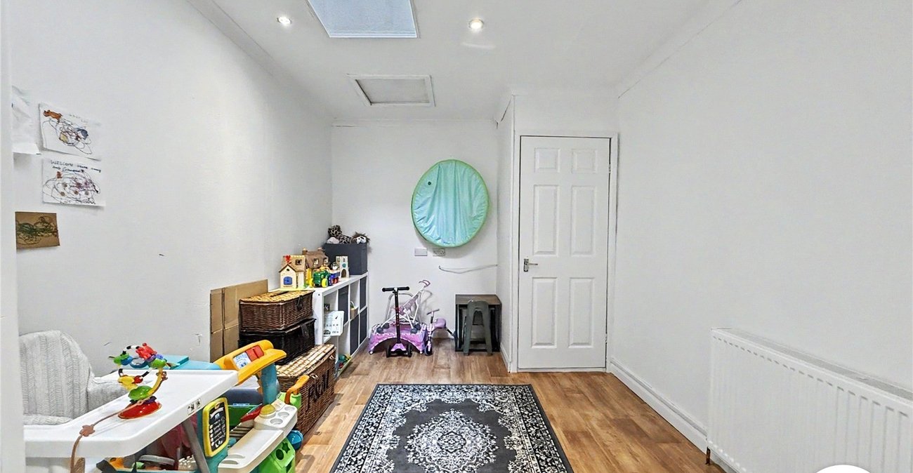 3 bedroom house for sale in Walderslade Woods | Robinson Michael & Jackson