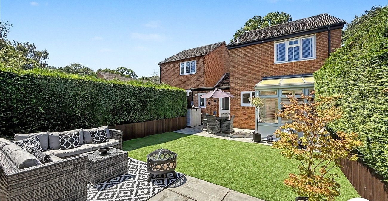 3 bedroom house for sale in Walderslade Woods | Robinson Michael & Jackson