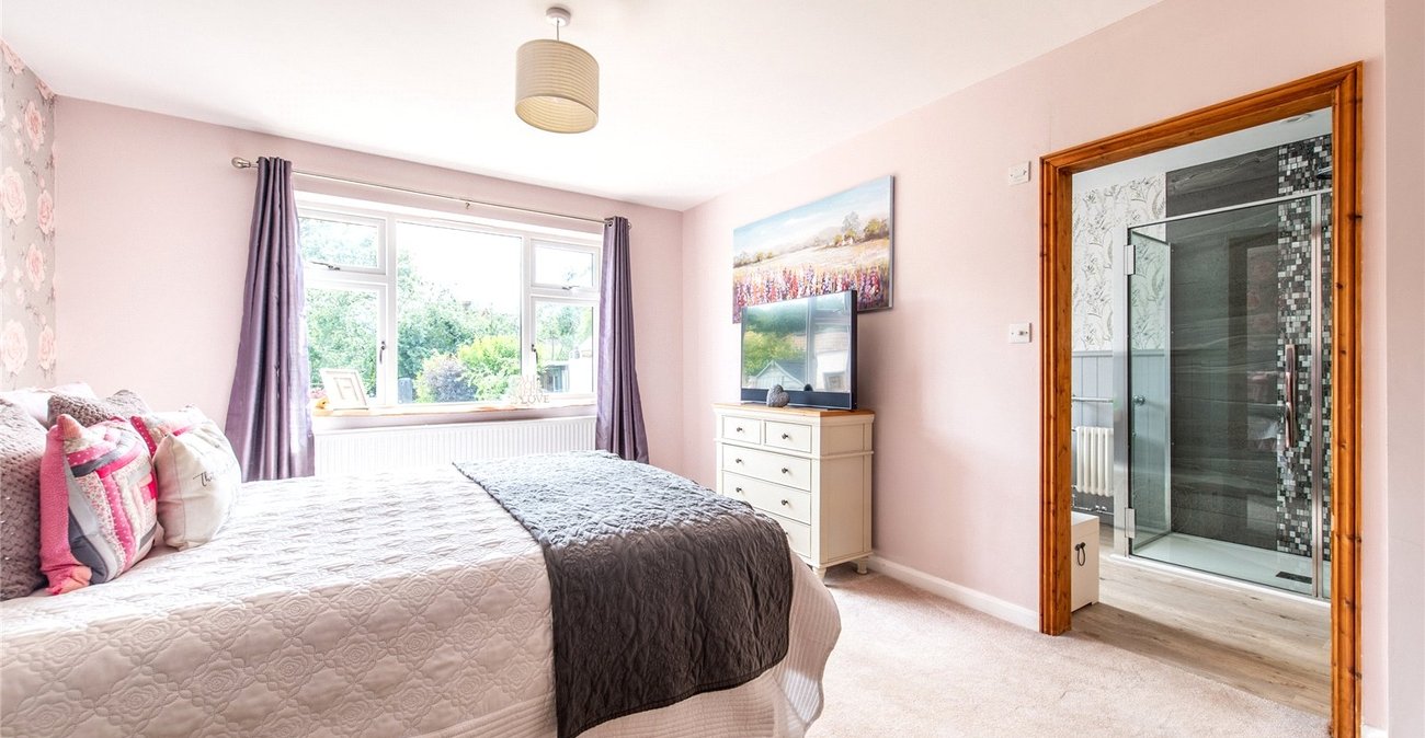 3 bedroom bungalow for sale in Grafty Green | Robinson Michael & Jackson