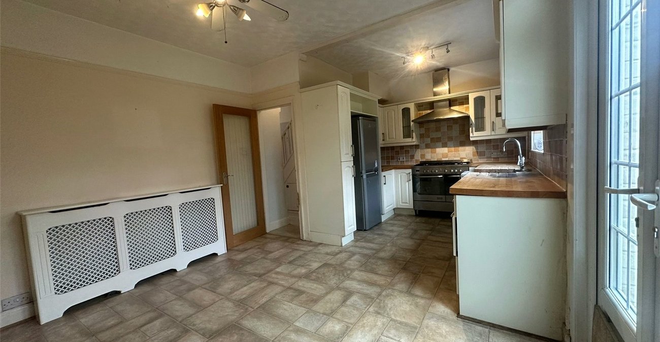 3 bedroom house for sale in Gravesend | Robinson Michael & Jackson