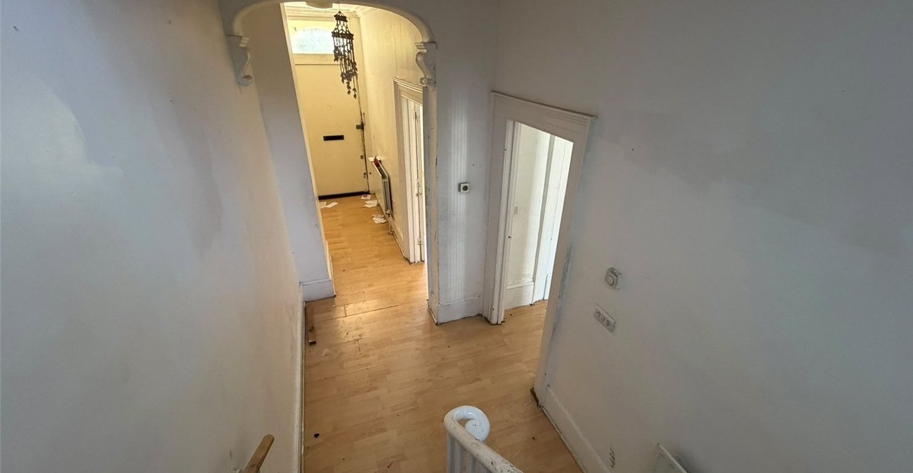 6 bedroom house for sale in Woolwich | Robinson Jackson