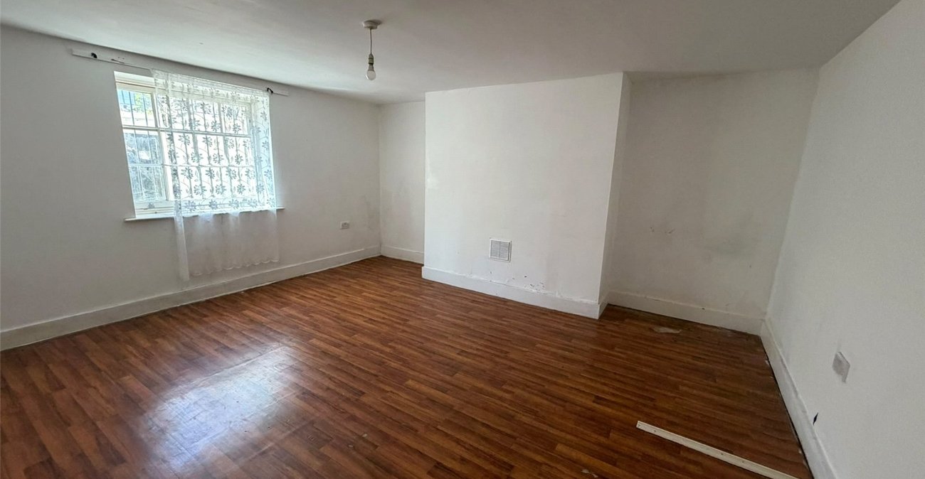 6 bedroom house for sale in Woolwich | Robinson Jackson