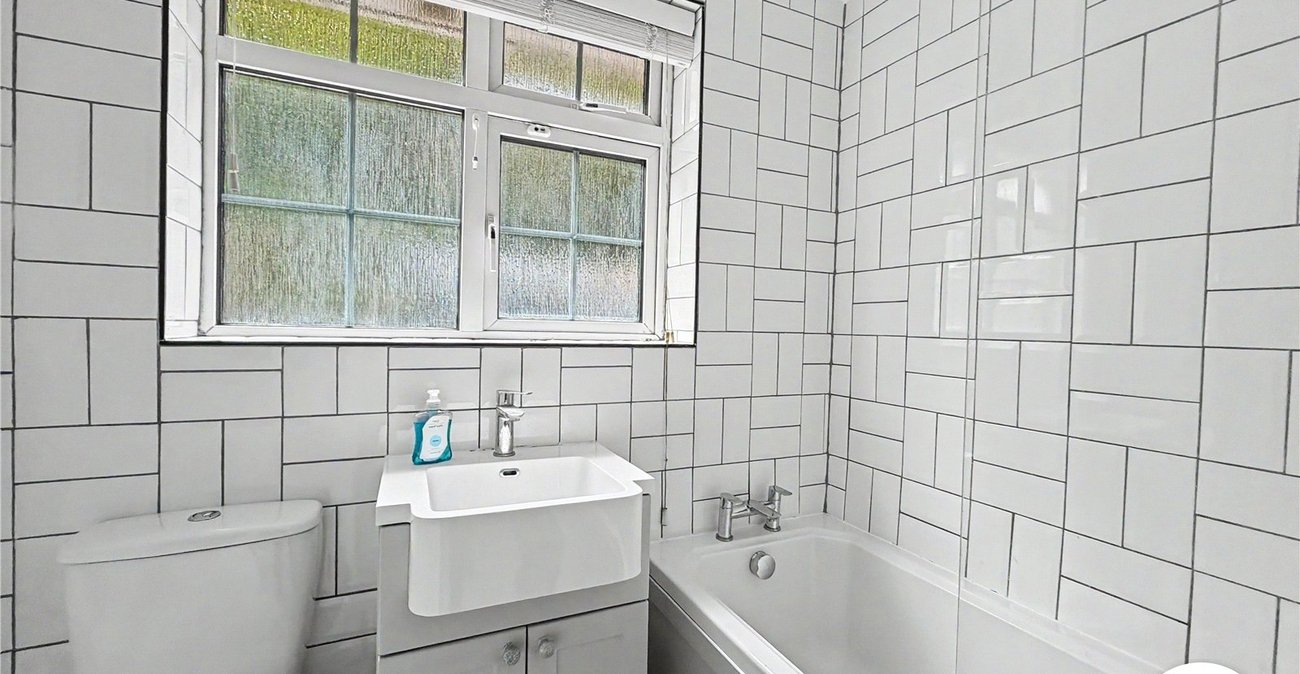 3 bedroom house for sale in Davis Estate | Robinson Michael & Jackson