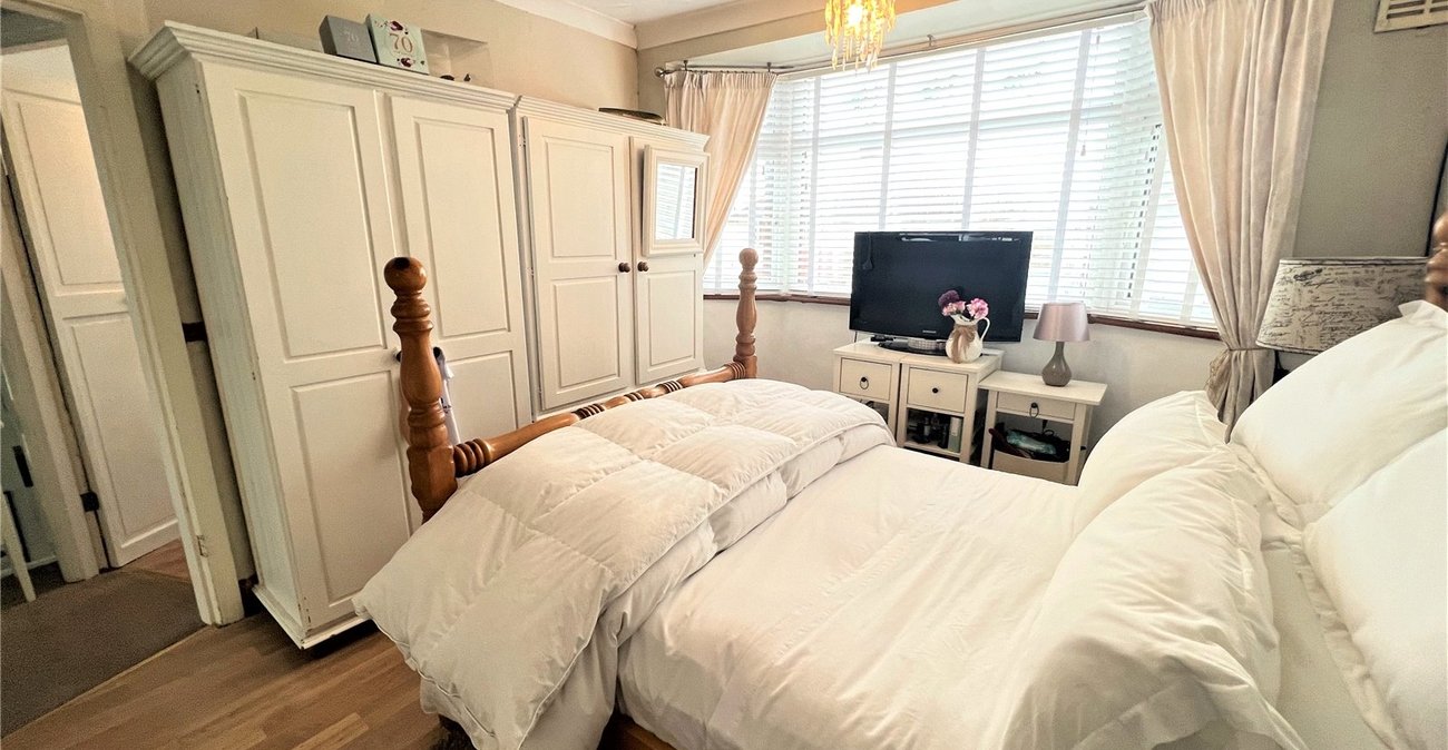 3 bedroom house for sale in Abbey Wood | Robinson Jackson