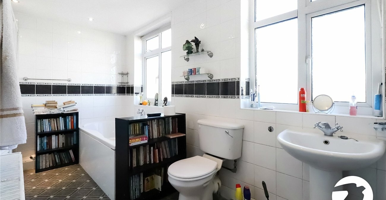 3 bedroom house for sale in Abbey Wood | Robinson Jackson