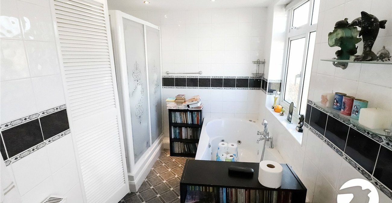 3 bedroom house for sale in Abbey Wood | Robinson Jackson