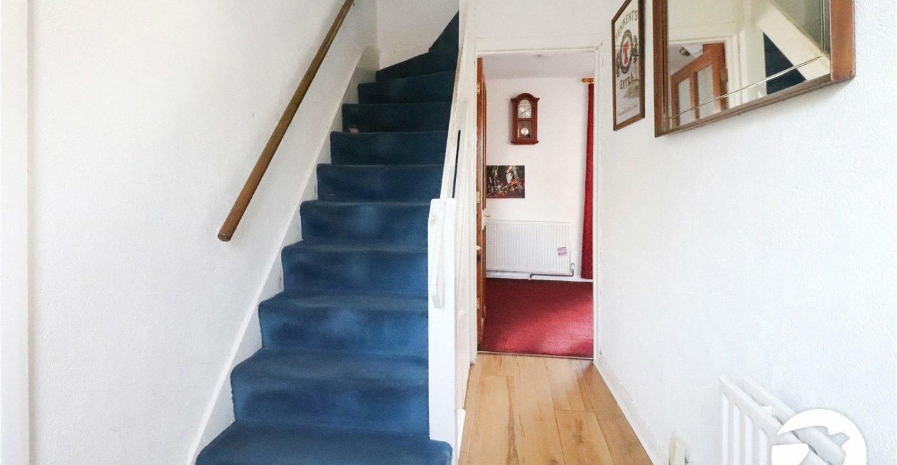3 bedroom house for sale in Abbey Wood | Robinson Jackson