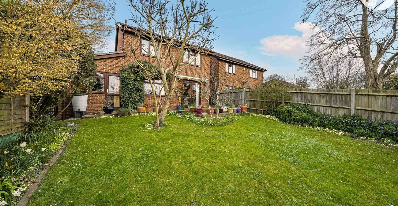 4 bedroom house for sale in Greenhithe | Robinson Jackson