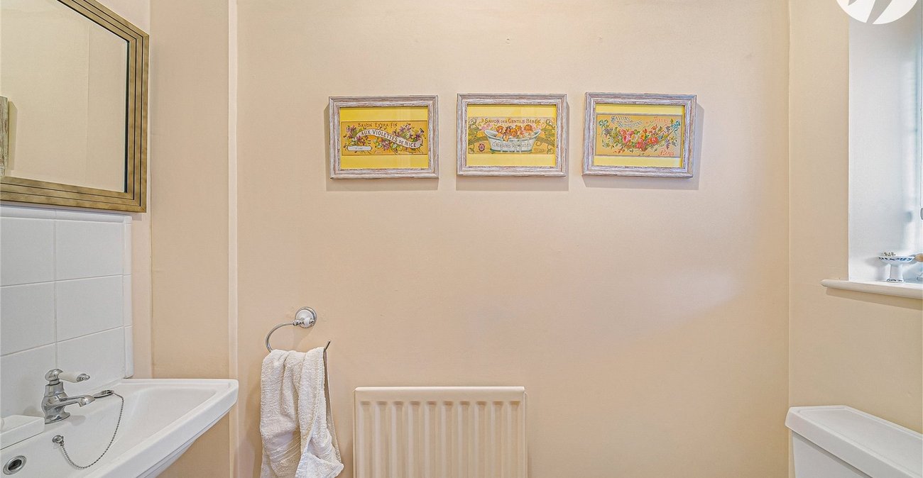 4 bedroom house for sale in Greenhithe | Robinson Jackson