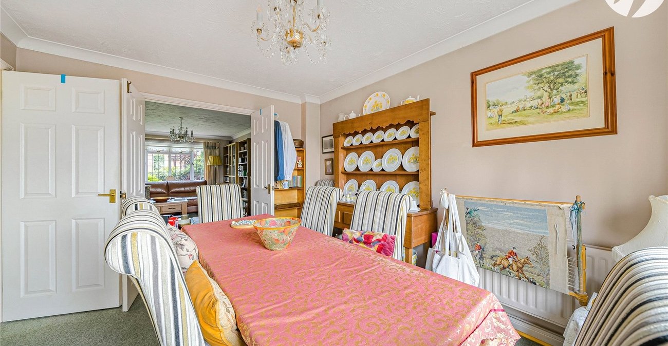 4 bedroom house for sale in Greenhithe | Robinson Jackson