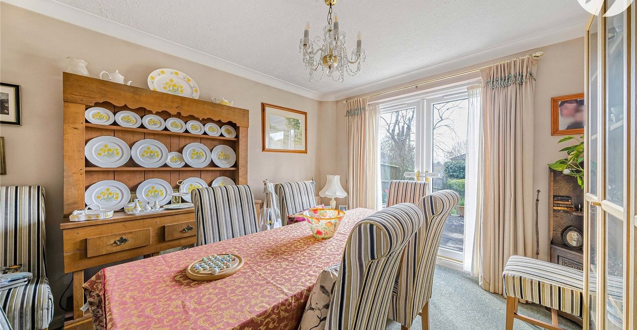 4 bedroom house for sale in Greenhithe | Robinson Jackson