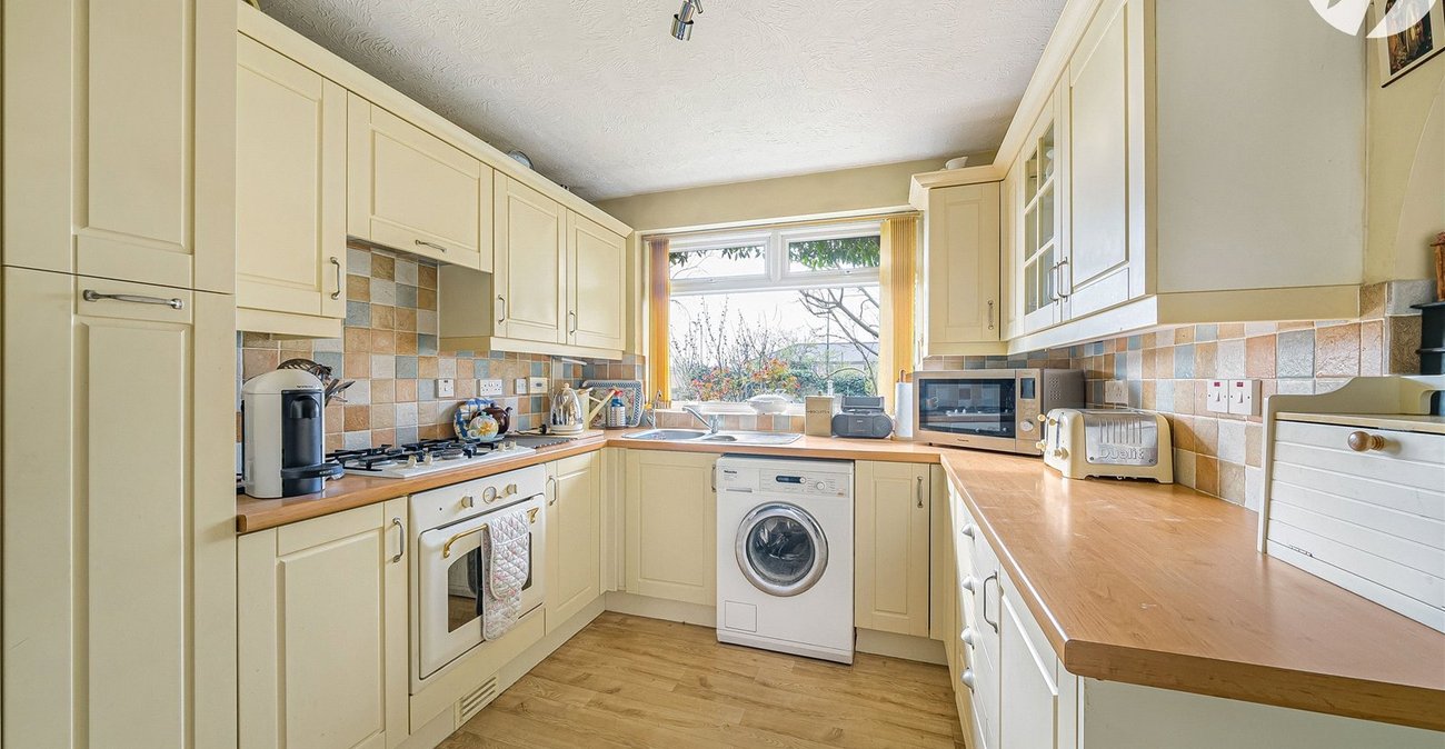 4 bedroom house for sale in Greenhithe | Robinson Jackson