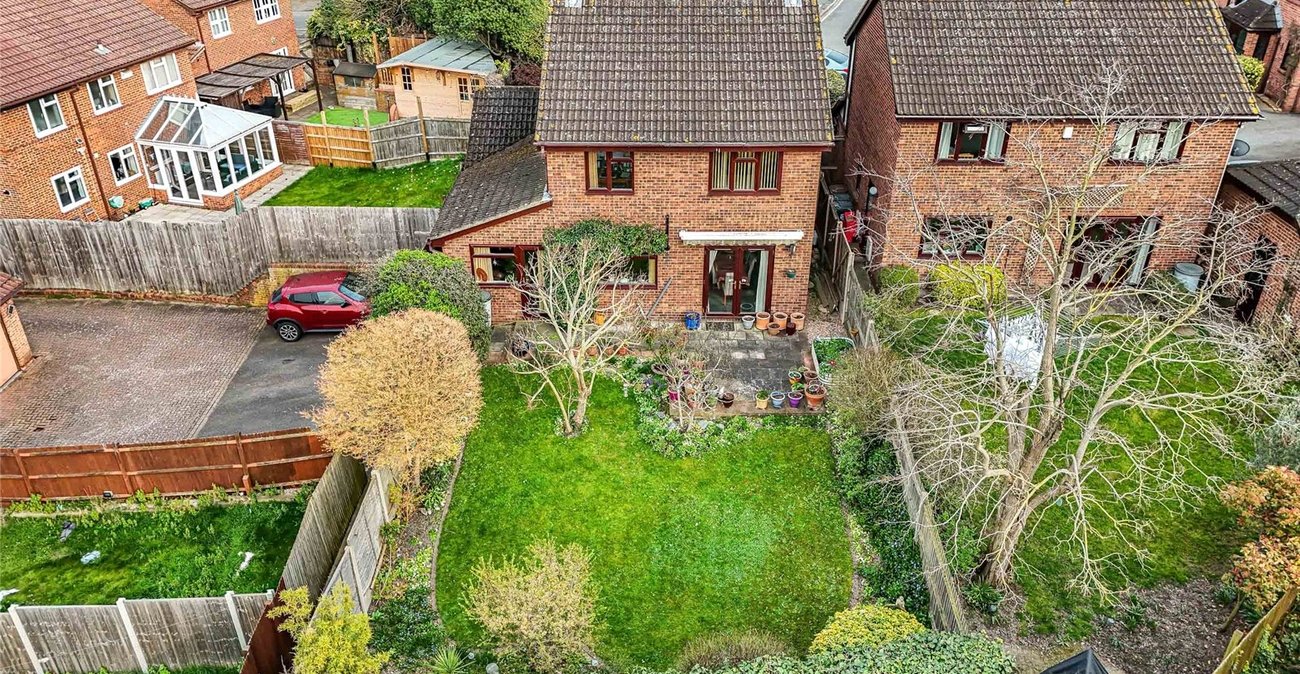 4 bedroom house for sale in Greenhithe | Robinson Jackson