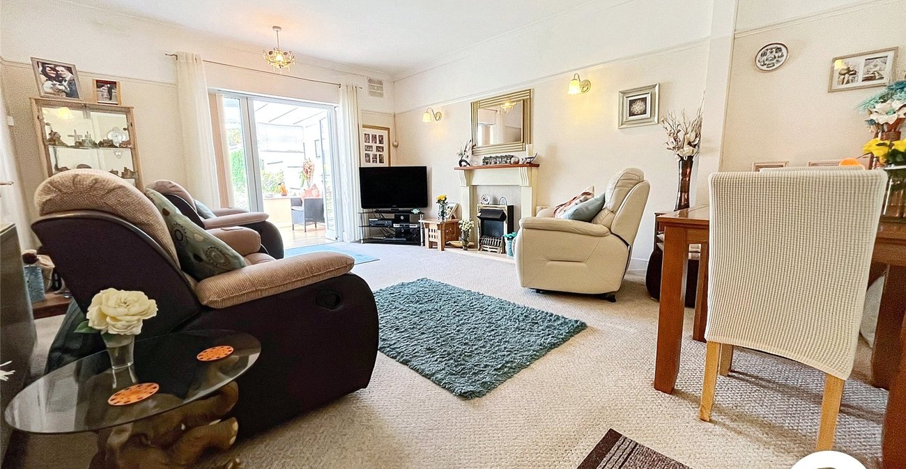 2 bedroom bungalow for sale in Penenden Heath | Robinson Michael & Jackson