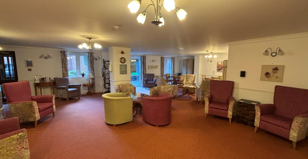 1 bedroom property for sale in Walderslade Road | Robinson Michael & Jackson