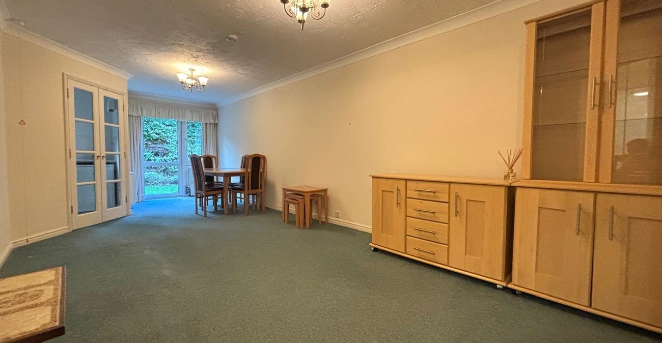 1 bedroom property for sale in Walderslade Road | Robinson Michael & Jackson