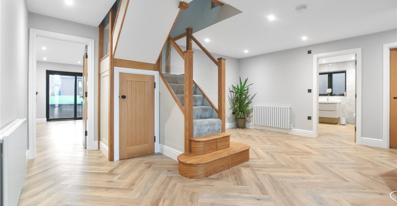 5 bedroom bungalow for sale in Bexley | Robinson Jackson