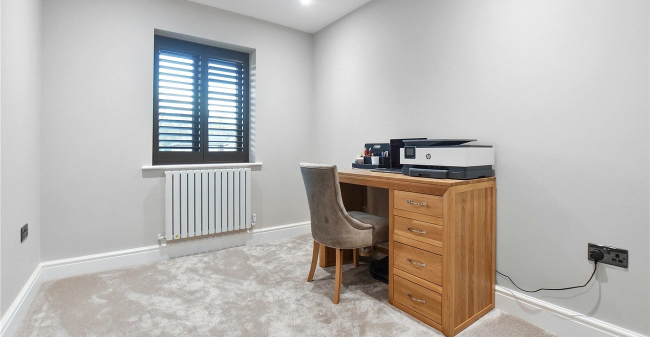 5 bedroom bungalow for sale in Bexley | Robinson Jackson