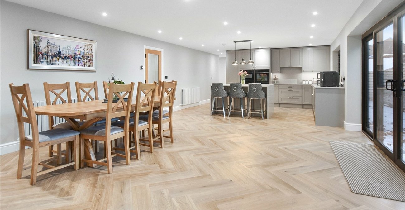 5 bedroom bungalow for sale in Bexley | Robinson Jackson