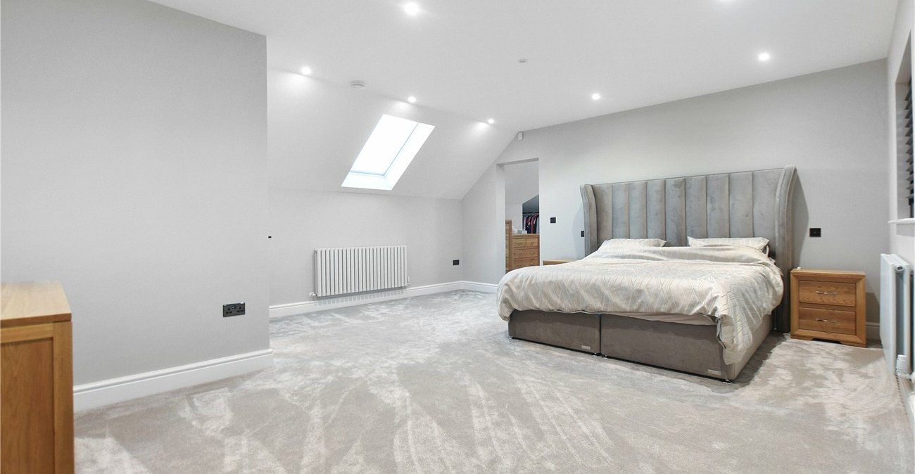 5 bedroom bungalow for sale in Bexley | Robinson Jackson