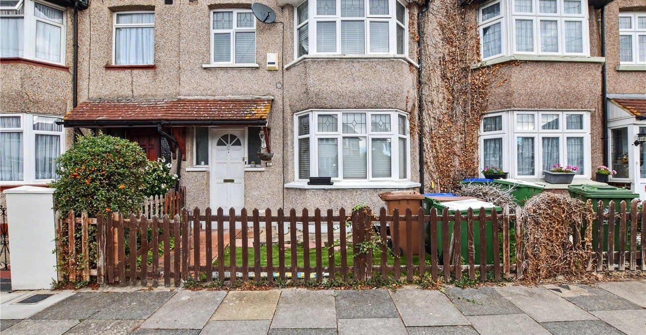3 bedroom house for sale in Bexleyheath | Robinson Jackson