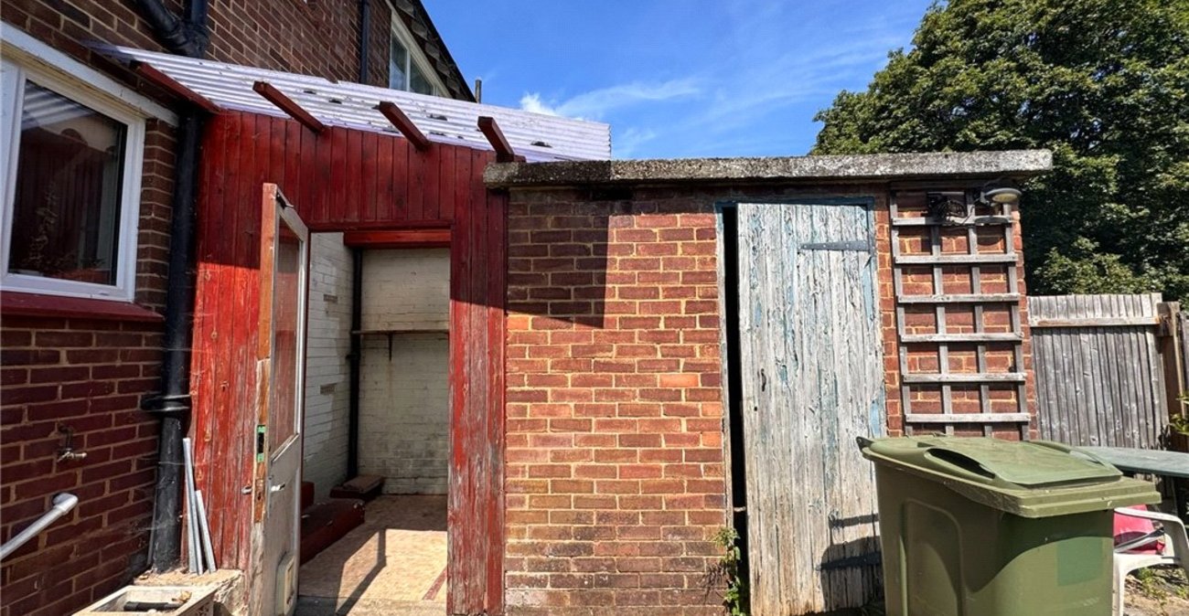 3 bedroom house for sale in Cheslfield | Robinson Jackson