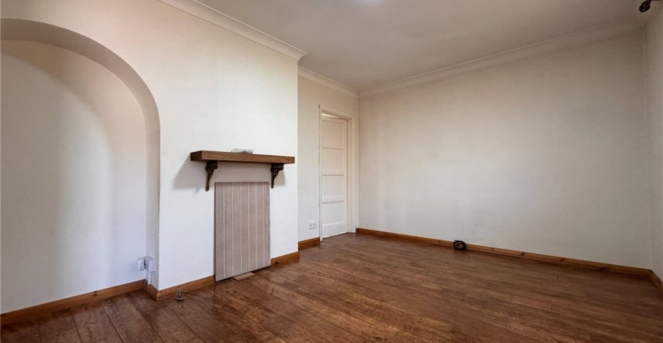 3 bedroom house for sale in Cheslfield | Robinson Jackson