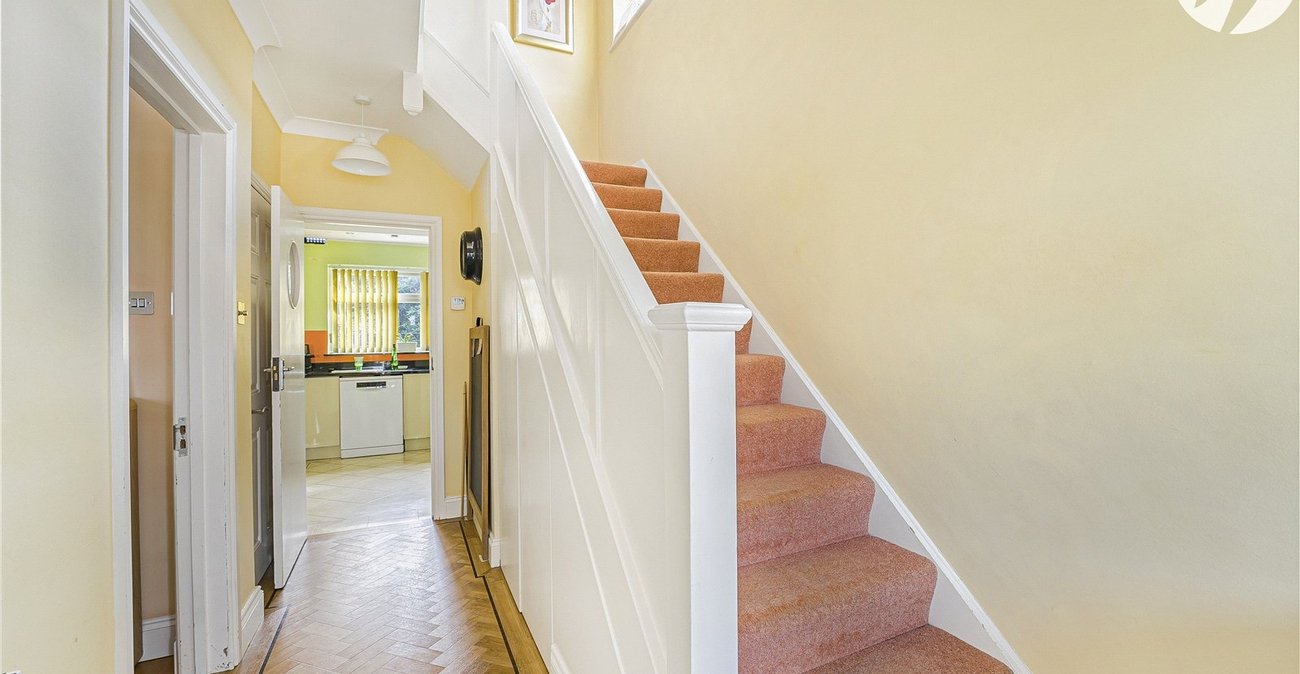 3 bedroom house for sale in Joydens Wood | Robinson Jackson