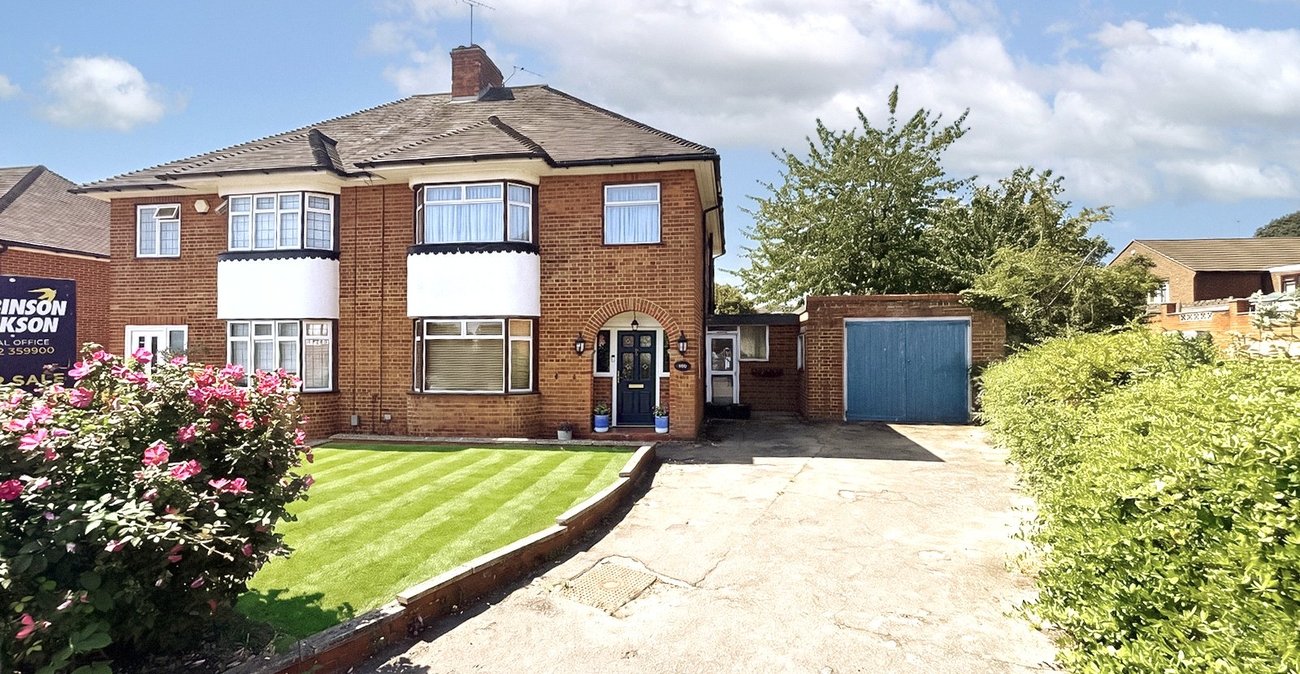 3 bedroom house for sale in Joydens Wood | Robinson Jackson