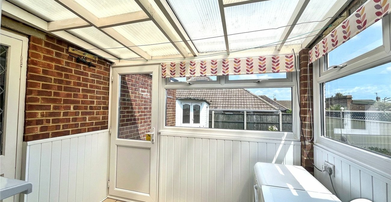 3 bedroom bungalow for sale in Sittingbourne | Robinson Michael & Jackson