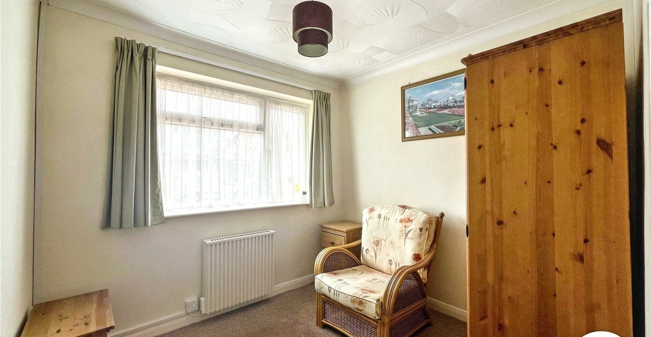 3 bedroom bungalow for sale in Sittingbourne | Robinson Michael & Jackson