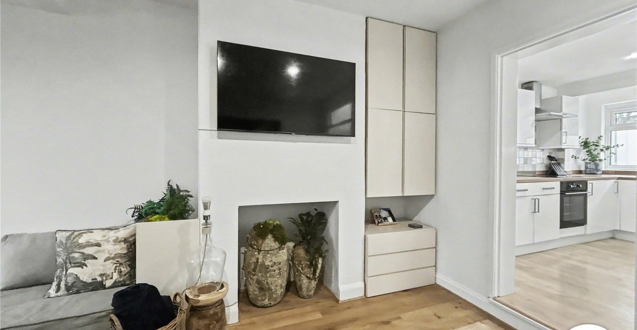 2 bedroom house for sale in Sidcup | Robinson Jackson