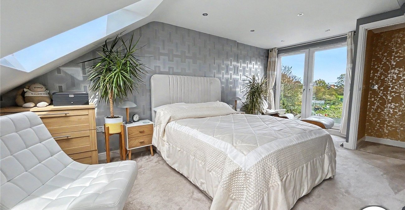 3 bedroom house for sale in Sidcup | Robinson Jackson