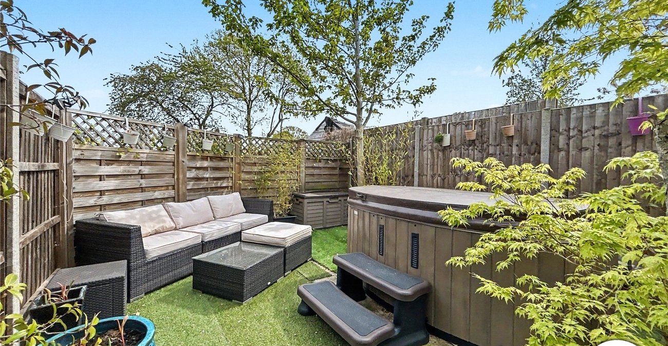 3 bedroom house for sale in Sidcup | Robinson Jackson
