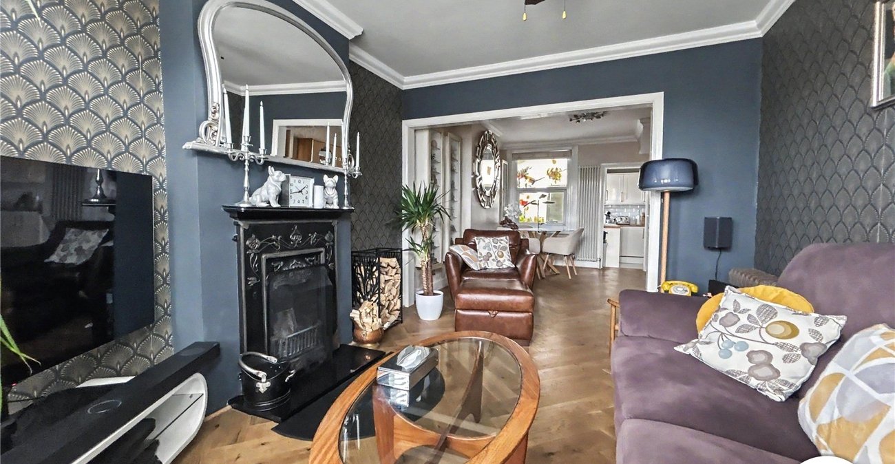 3 bedroom house for sale in Sidcup | Robinson Jackson