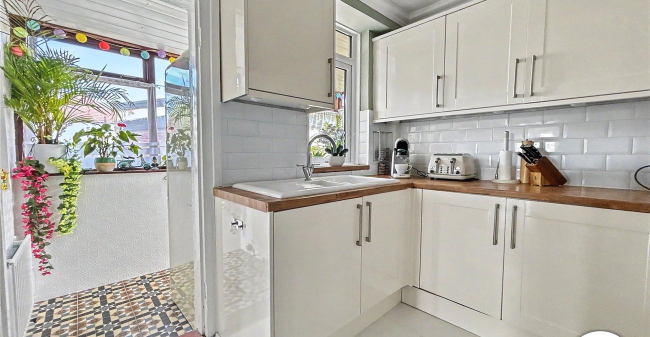 3 bedroom house for sale in Sidcup | Robinson Jackson