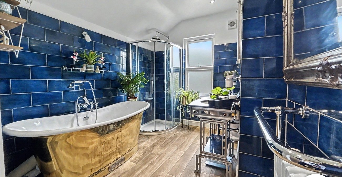 3 bedroom house for sale in Sidcup | Robinson Jackson