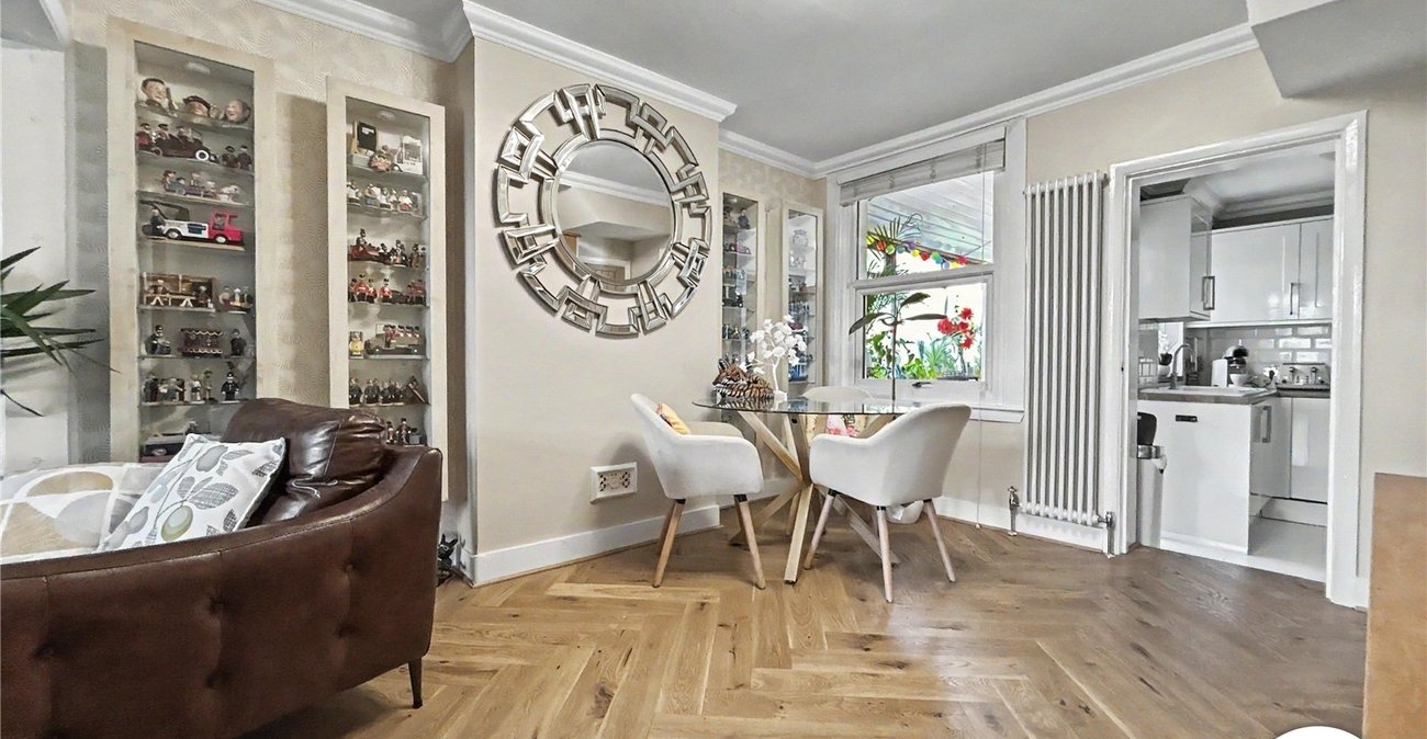 3 bedroom house for sale in Sidcup | Robinson Jackson