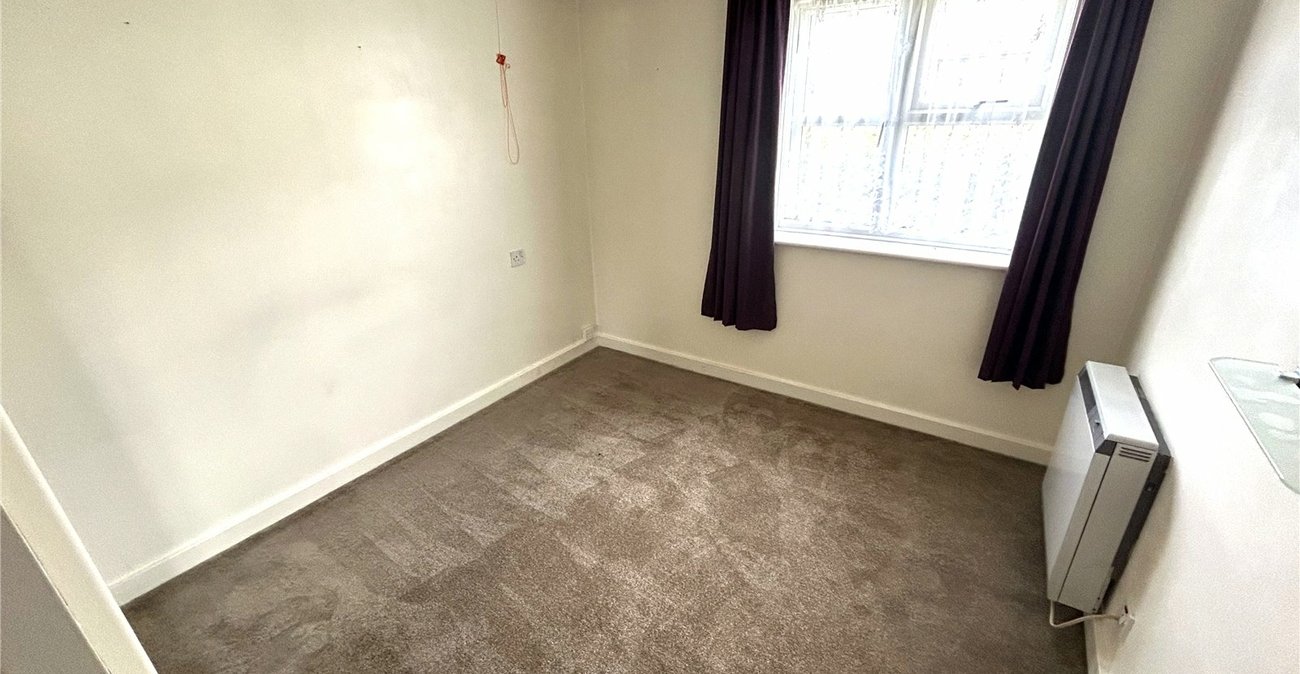 2 bedroom property for sale in Welling | Robinson Jackson