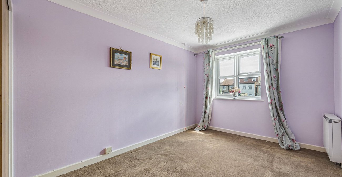 1 bedroom property for sale in Welling | Robinson Jackson