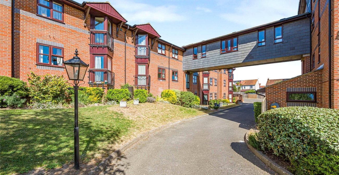 1 bedroom property for sale in Welling | Robinson Jackson