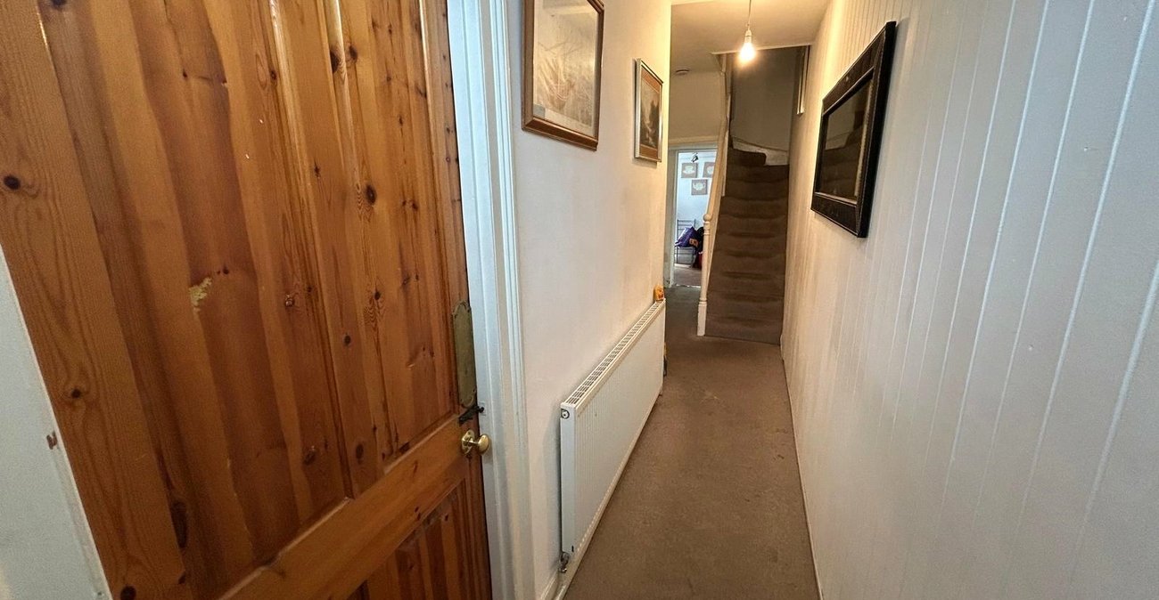 3 bedroom house for sale in Woolwich | Robinson Jackson