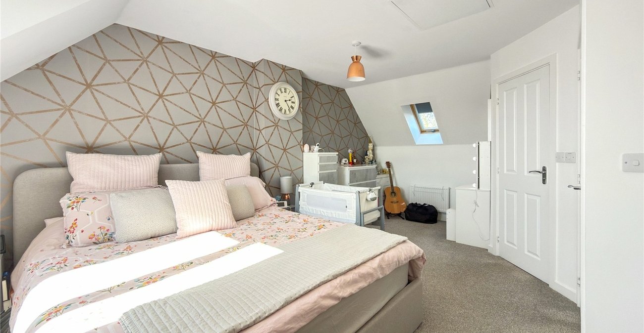 4 bedroom house for sale in Swanley | Robinson Jackson