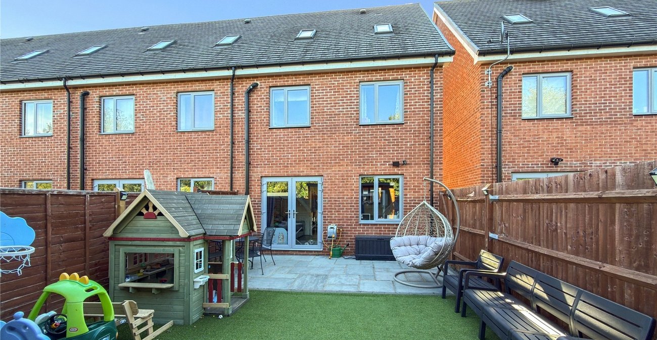 4 bedroom house for sale in Swanley | Robinson Jackson