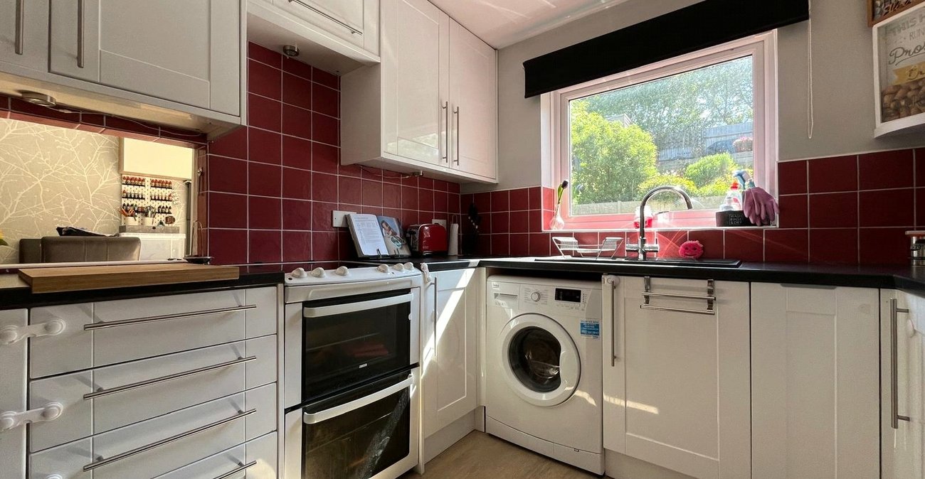 3 bedroom house for sale in Walderslade | Robinson Michael & Jackson