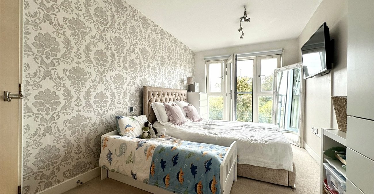 1 bedroom property for sale in Liveryman Walk | Robinson Jackson