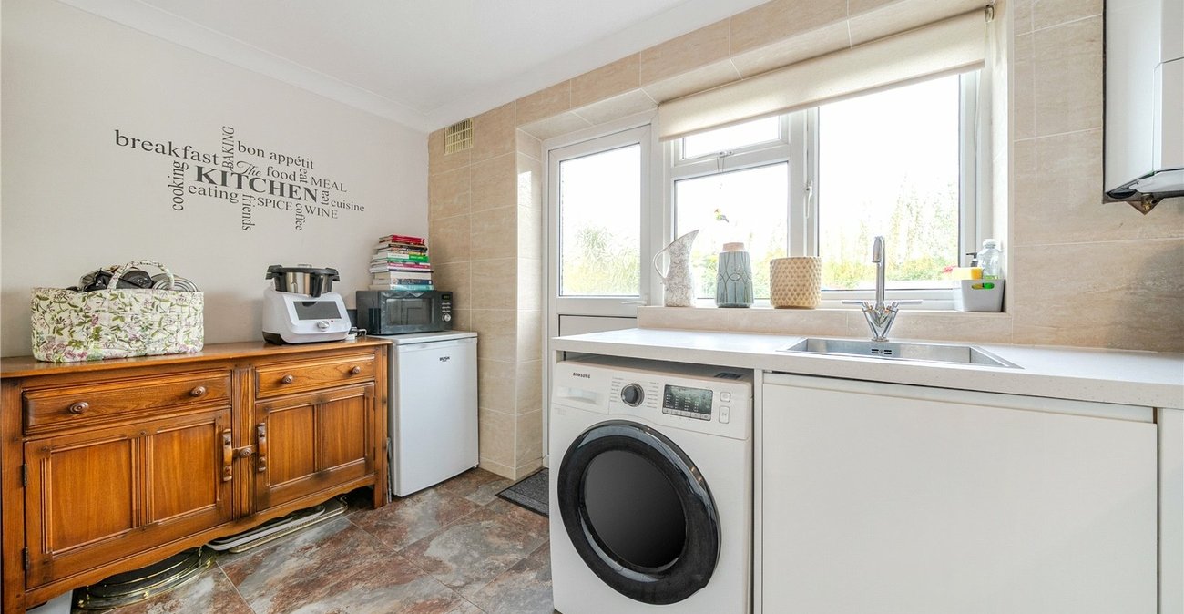 2 bedroom house for sale in Welling | Robinson Jackson