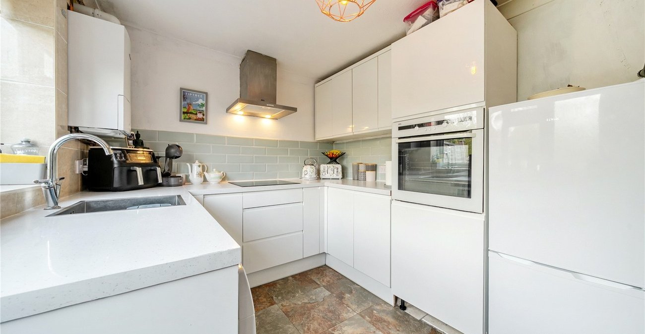 2 bedroom house for sale in Welling | Robinson Jackson