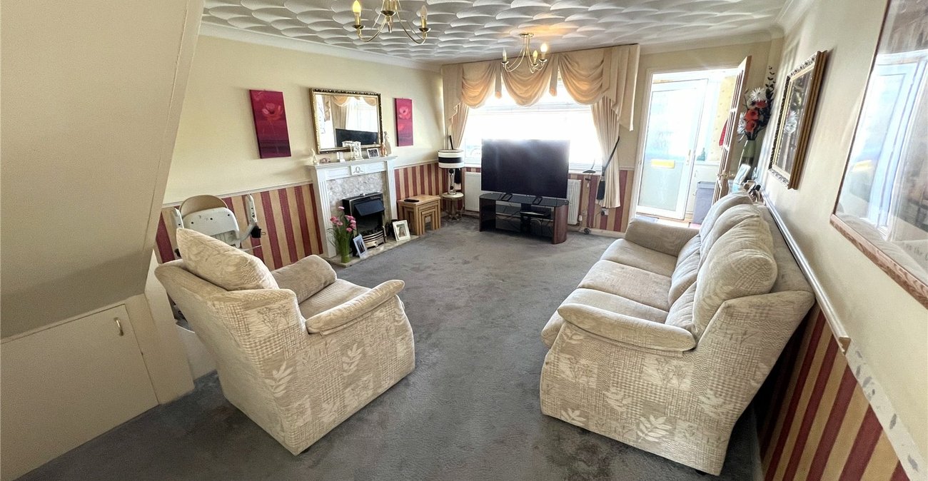 2 bedroom house for sale in Welling | Robinson Jackson